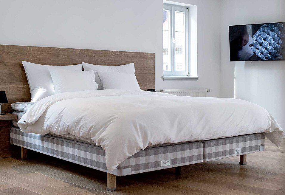 Maranga Taupe Check