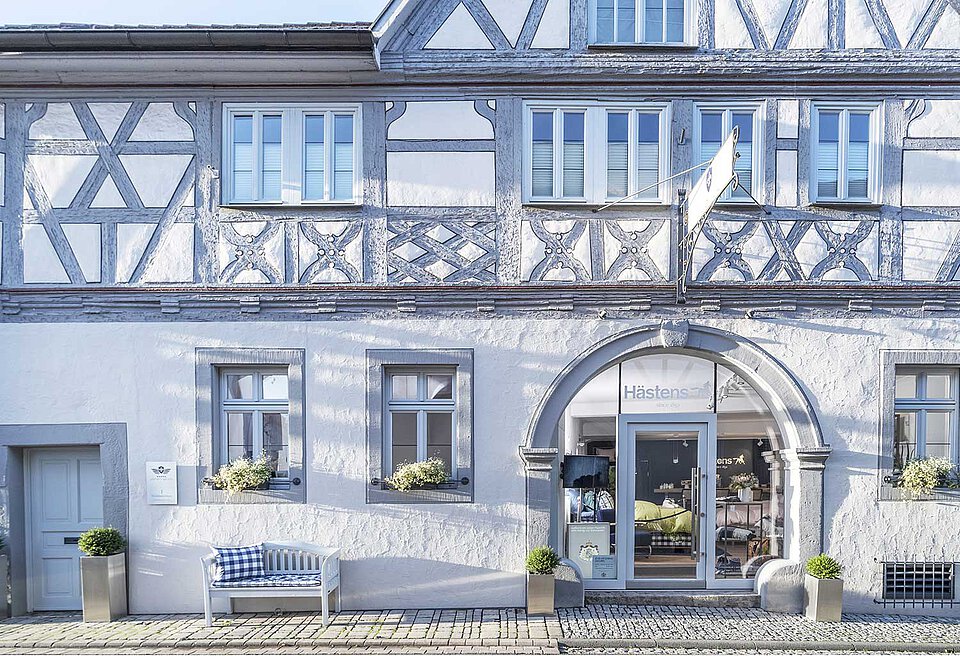 Schlafen in Hästens Betten in unserem Hotel & Hästens Maison Eveline in Sommerach