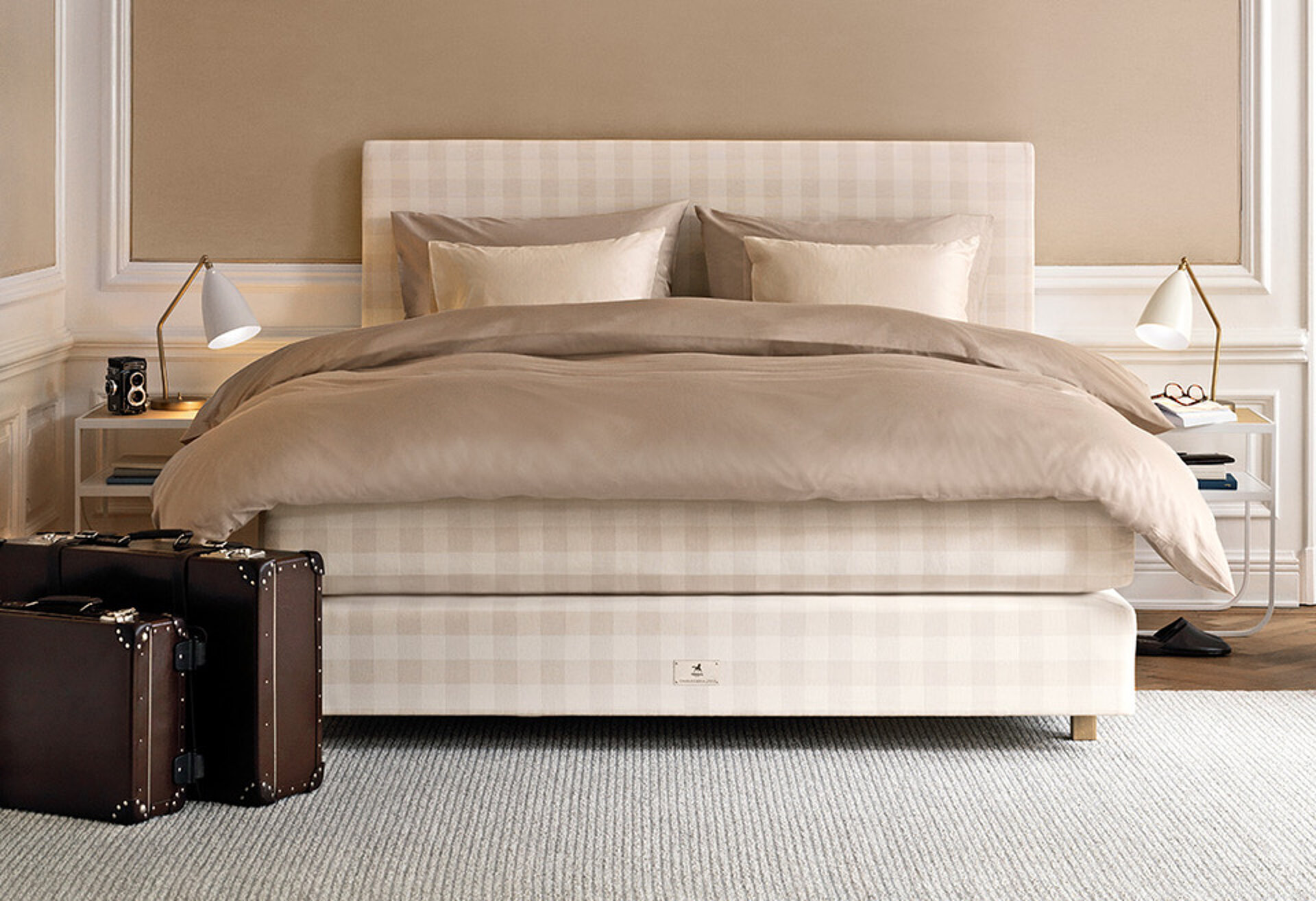 Maranga Bett Haestens silver-beige check