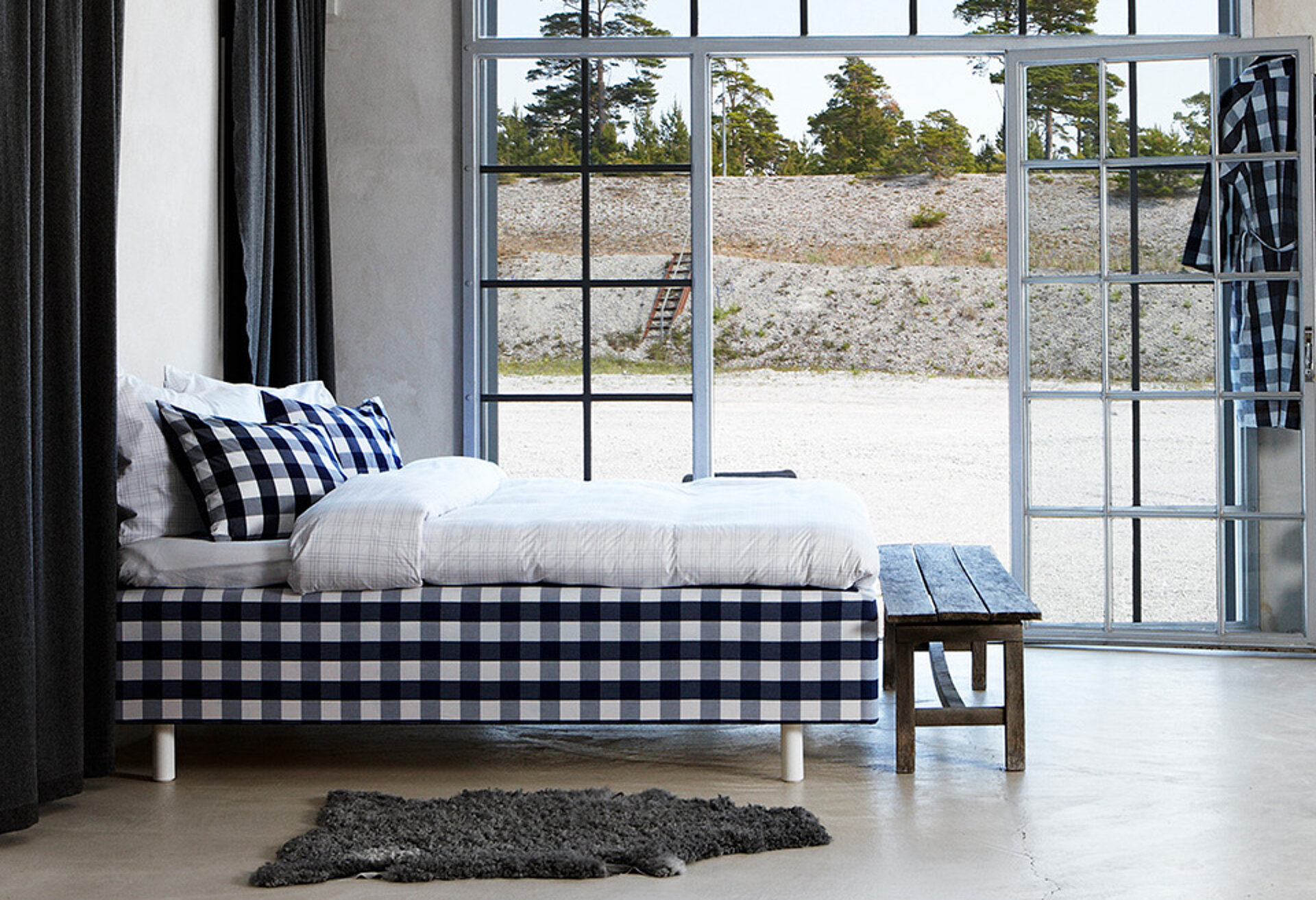 Superia Bett von Hästens Haestens Superia Bett bei chez douverne