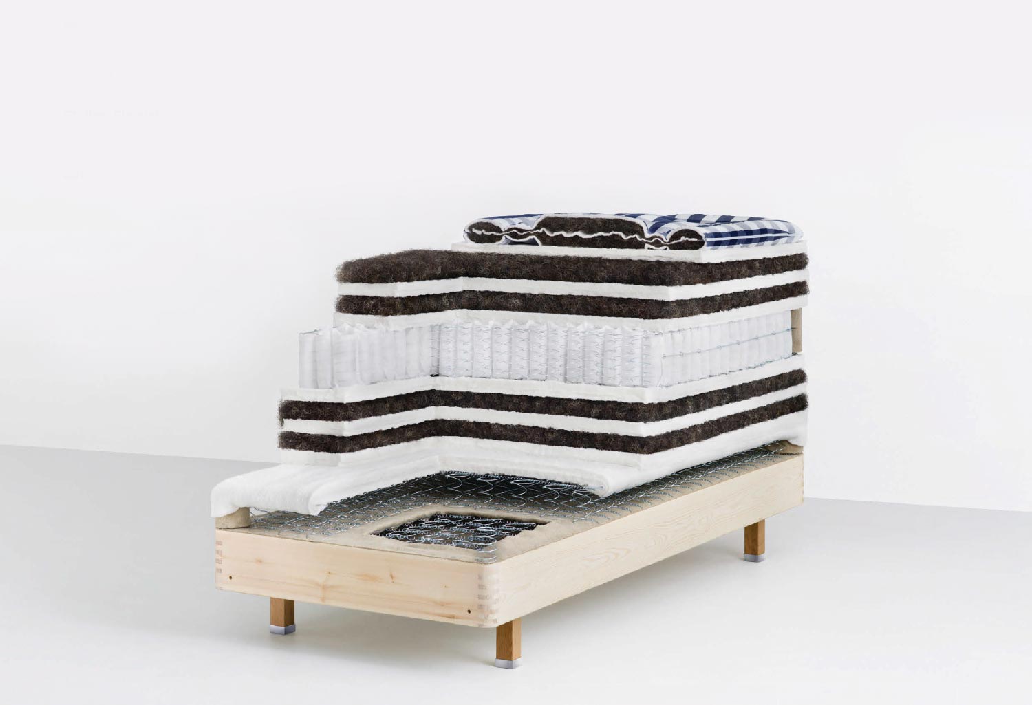 im Sale  günstig Herlewing Bett von Hästens kaufen 